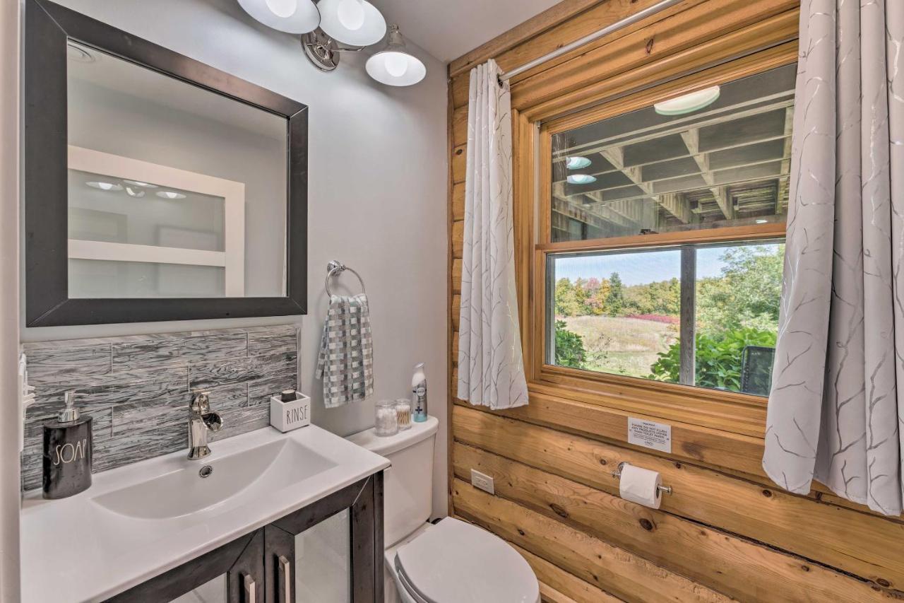 Cozy Wisconsin Studio, 11 Mi To Lake Geneva! Burlington Dış mekan fotoğraf
